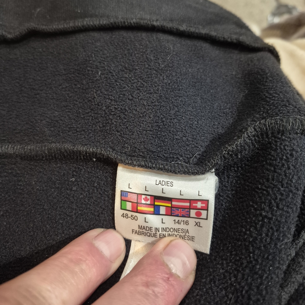 Spyder Women's Black Ski Jacket with Red Details - Picture 5 of 6